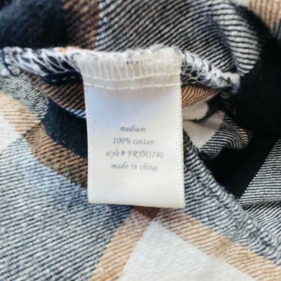 Harper Size medium Buffalo Plaid Button Up Tie Front Chest Pocket Flannel Shirt - Picture 7 of 8